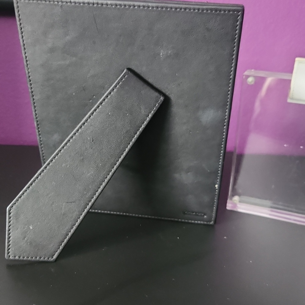 Coach Clear Acrylic Photo Frames with Black and White Accents - Picture 5 of 8